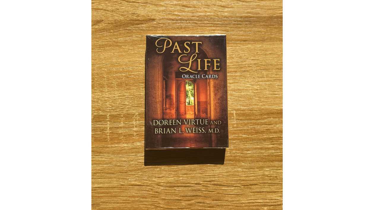 🌀PAST LIFE ORACLE CARDS🌀