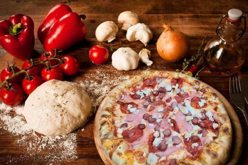 Pizza Quattro Carne
