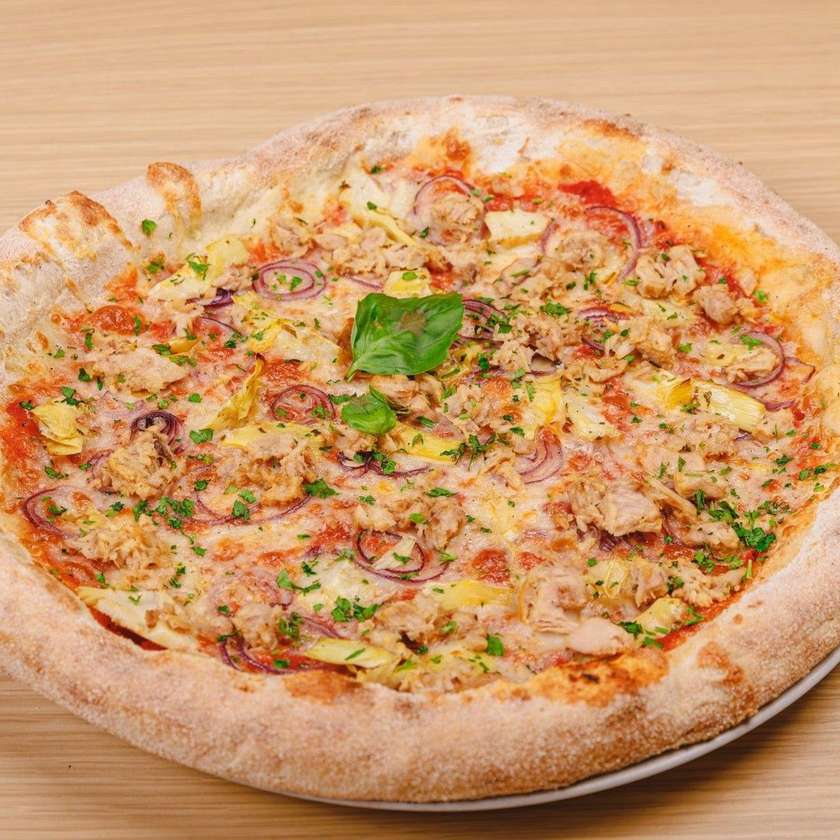 Tonno, Cipolla E Carciofini