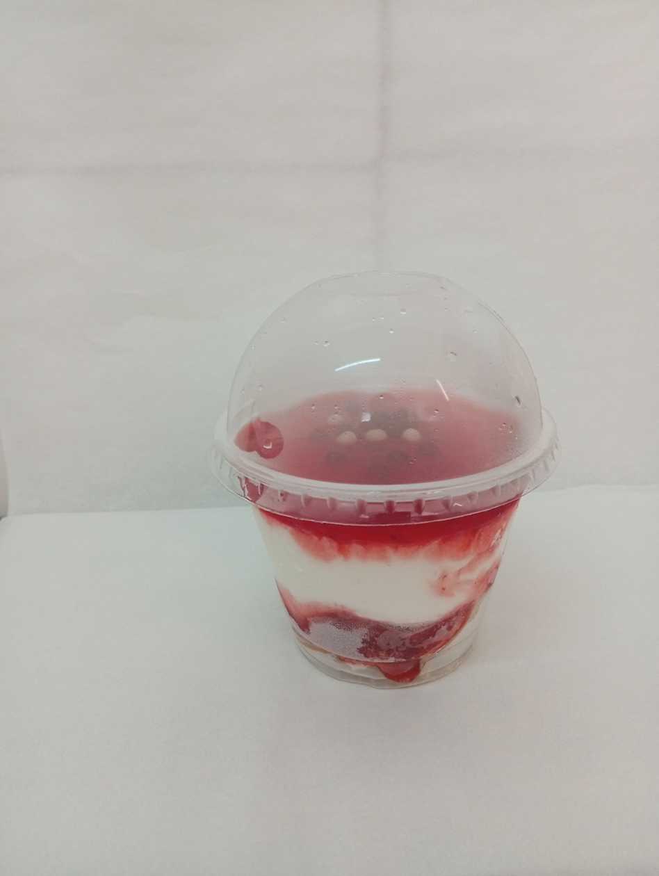 Single Strawberry Cake