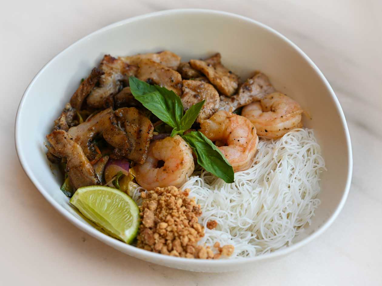 Pork & shrimp Salad