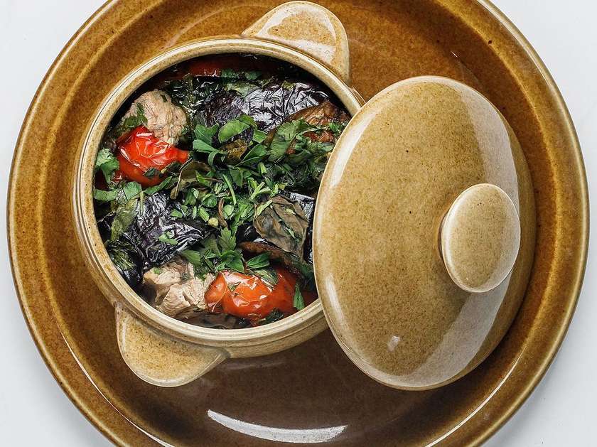 Чанахи з телятиною та овочами