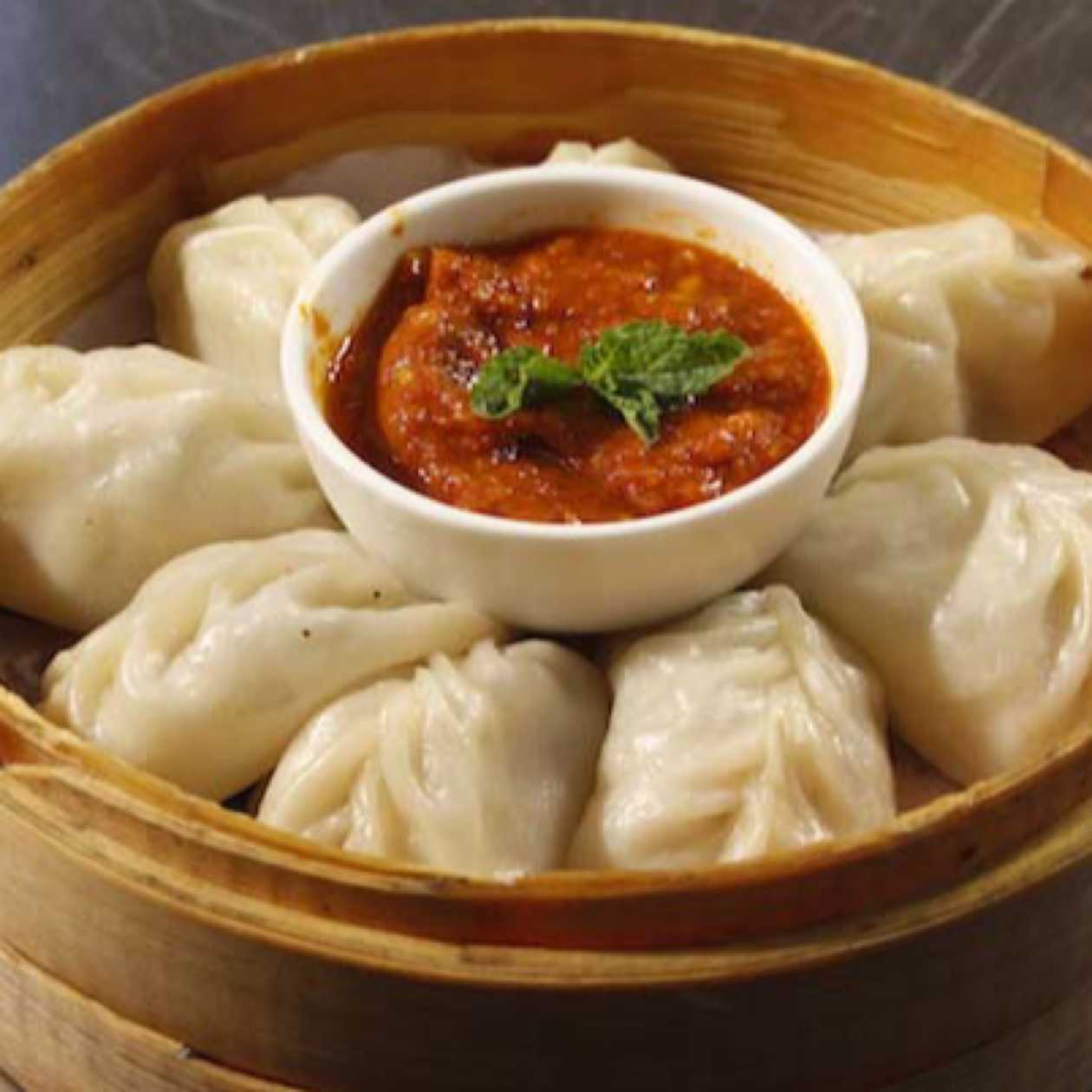 TOFU VEG MOMO (8 pcs )