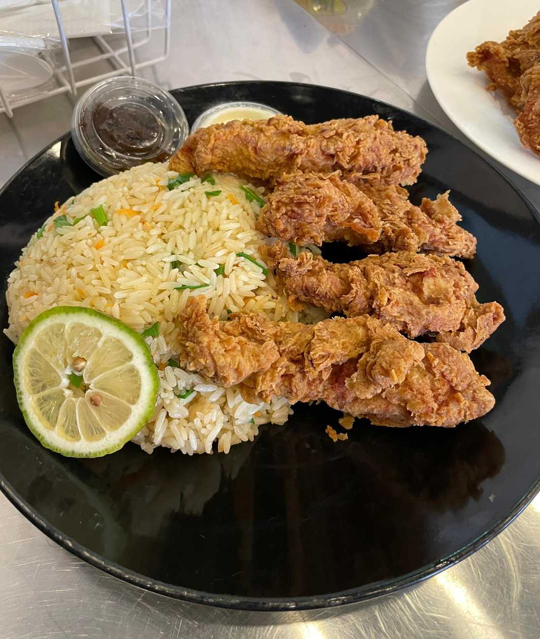 Long Crispy Chicken Strips (4pcs) with Fried Rice
