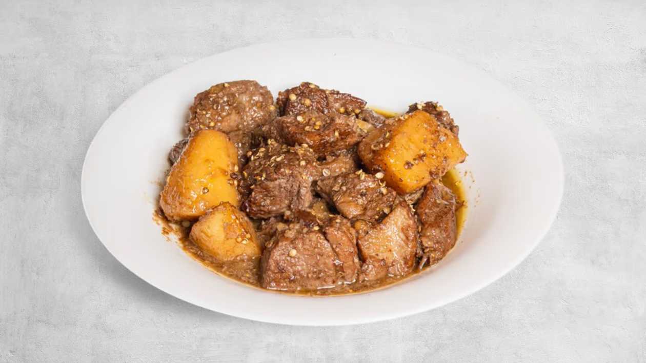 Afelia With Potatoes