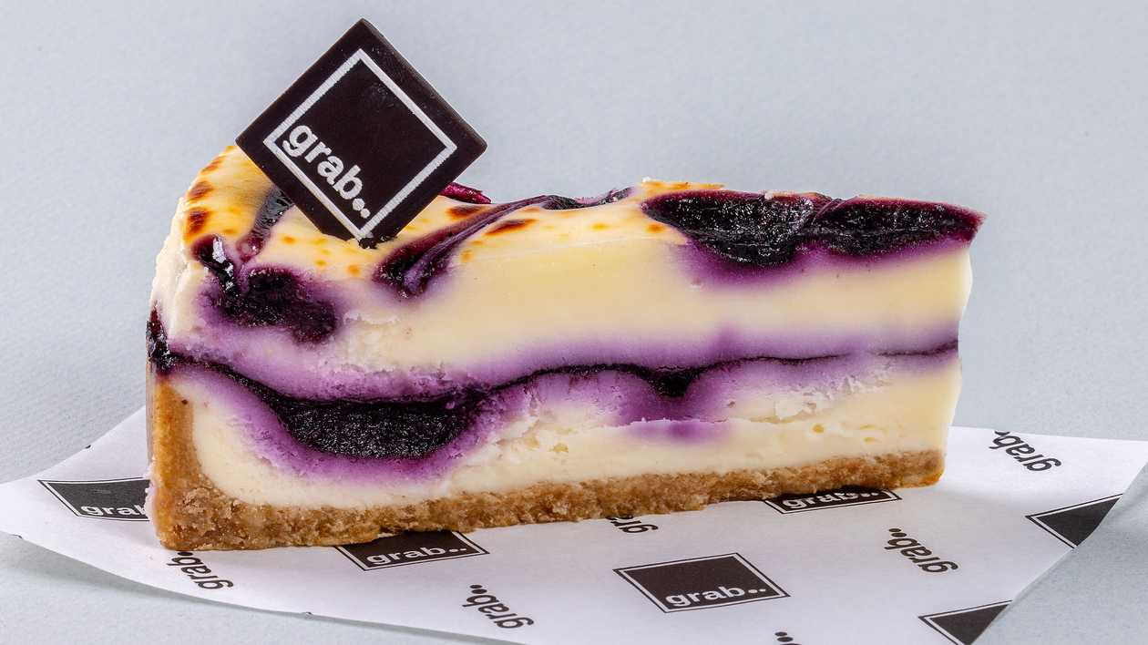 Blueberry Cheesecake Brulée