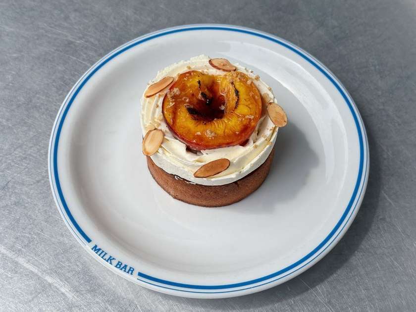 PEACH FRANGIPANE TART