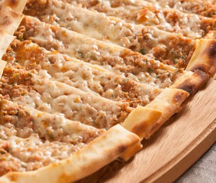 Pide Qiyməli kaşarlı
