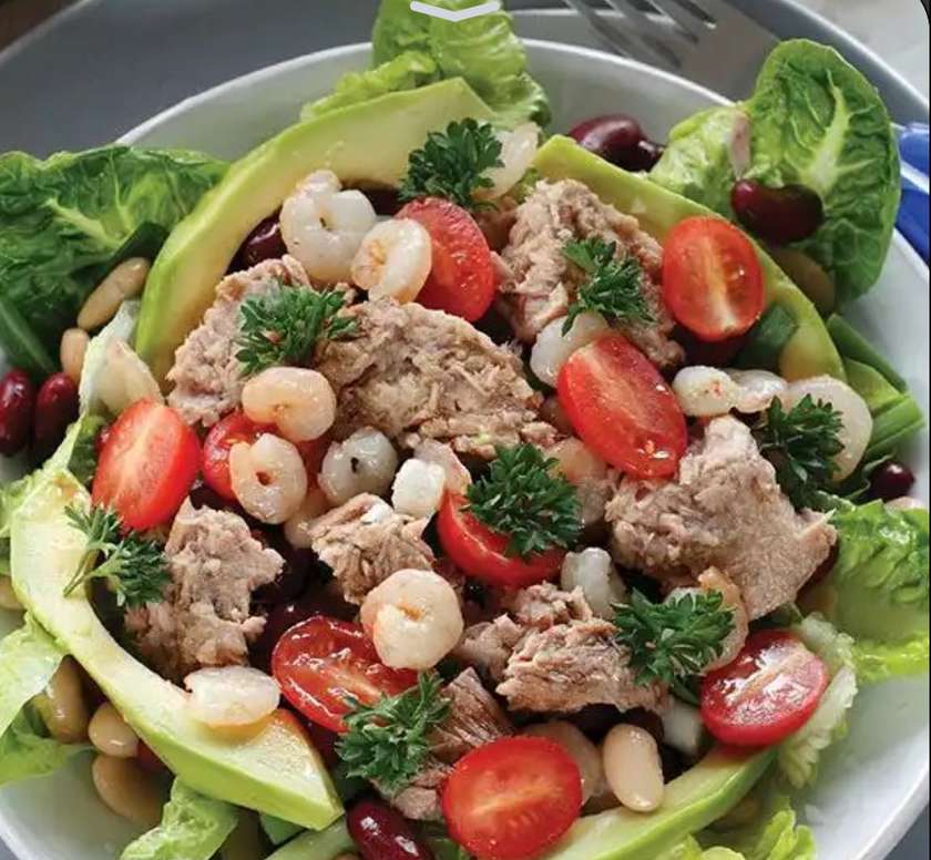 Ton balığı salatı