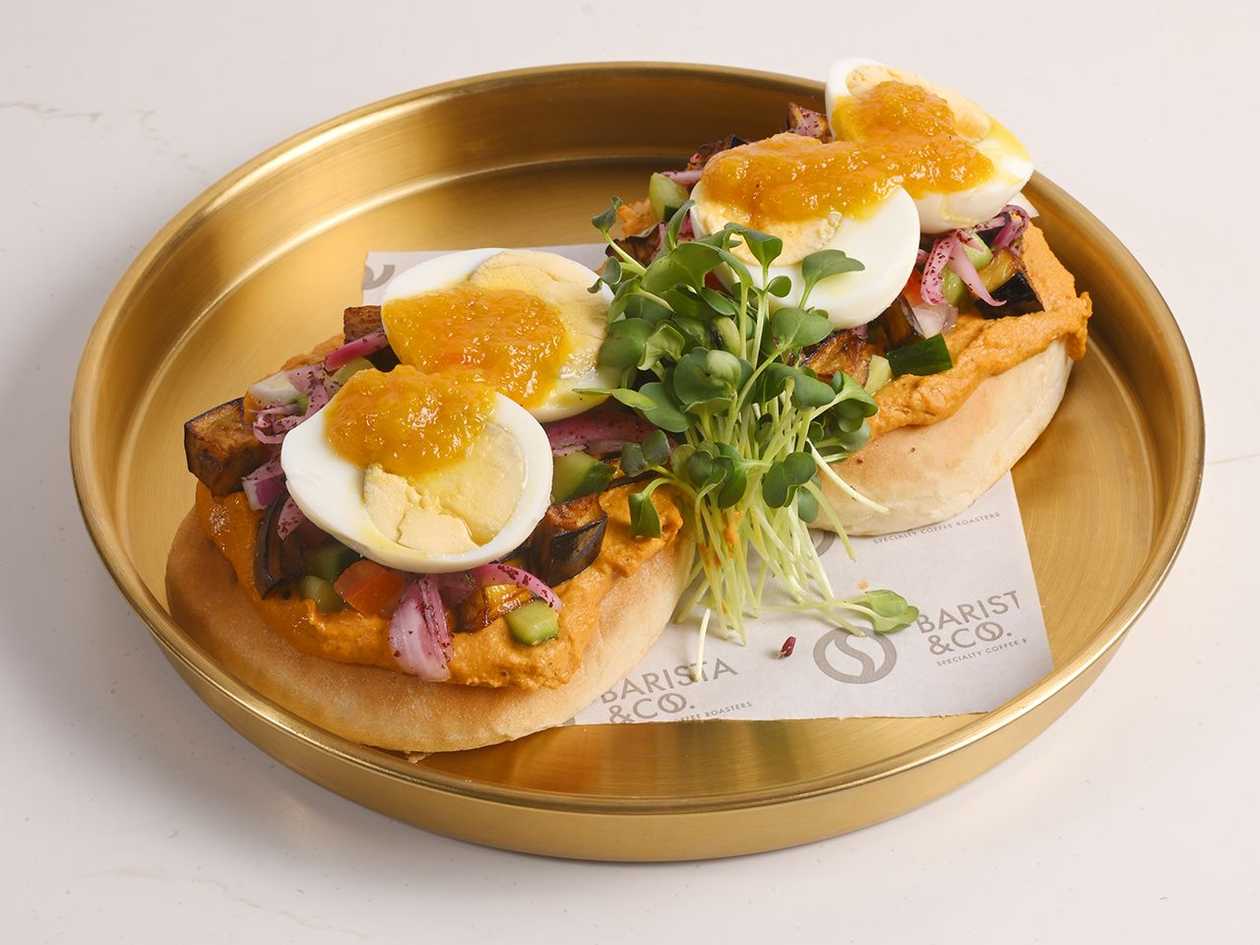 Meditteranean Breakfast Pita