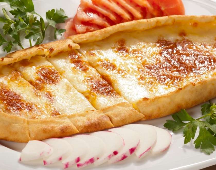 Pide kaşarlı