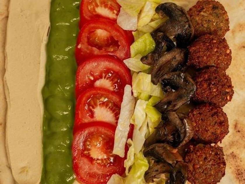 Falafel Pesto with mushrooms and pesto
