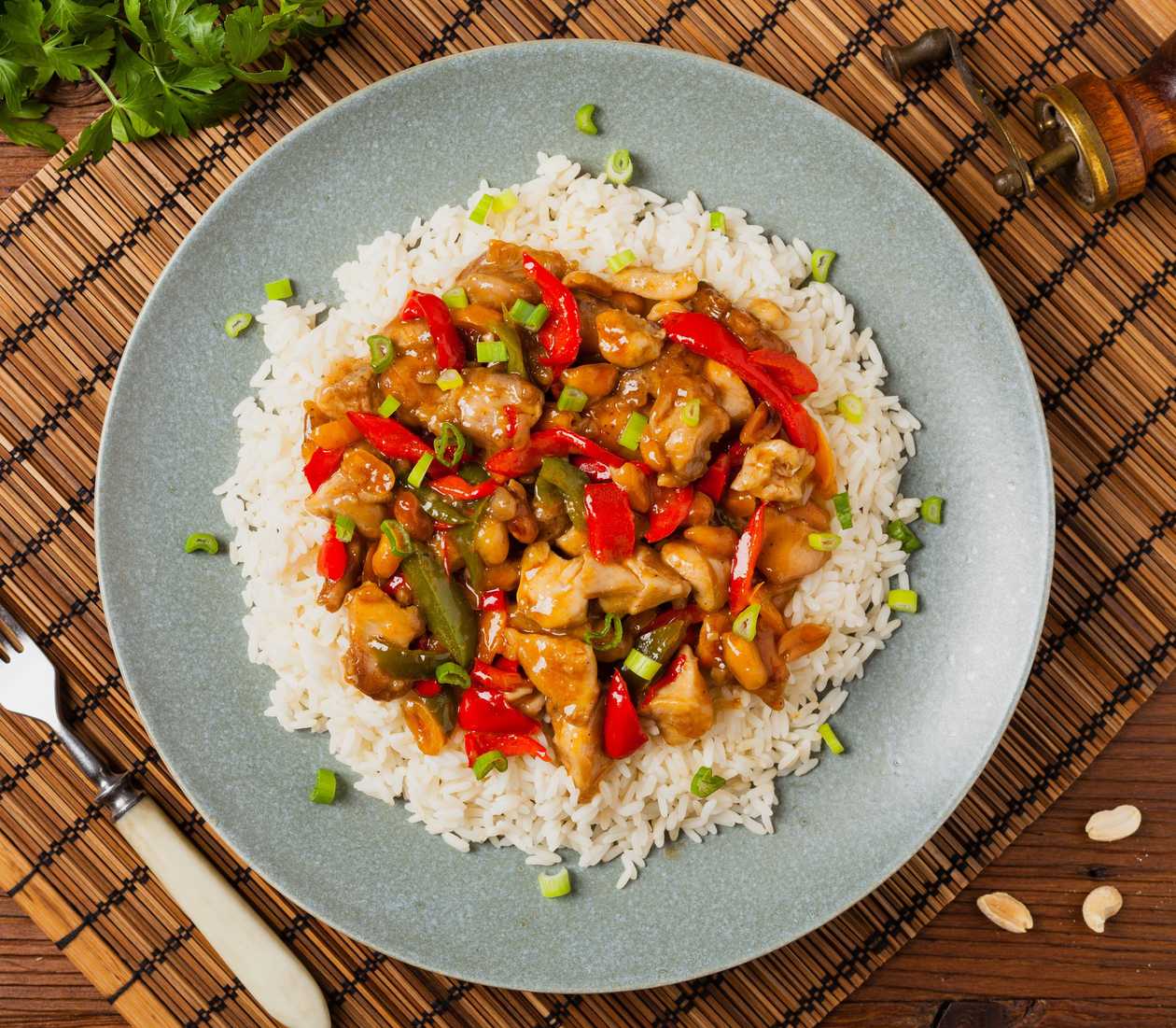 Fragrant and tender chicken, rice