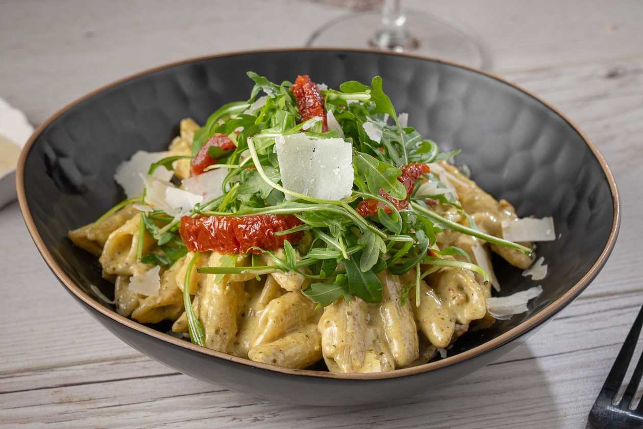 Pasta with Pesto and Dried Tomatoes
