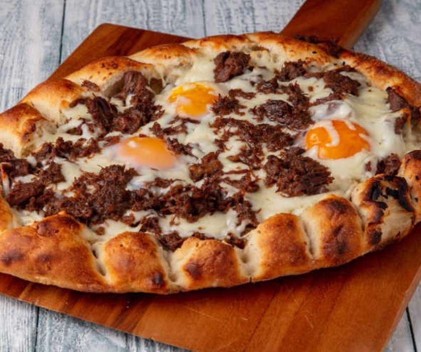 Qovurmalı pide