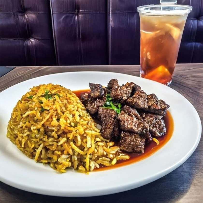 Sichuan beef, rice
