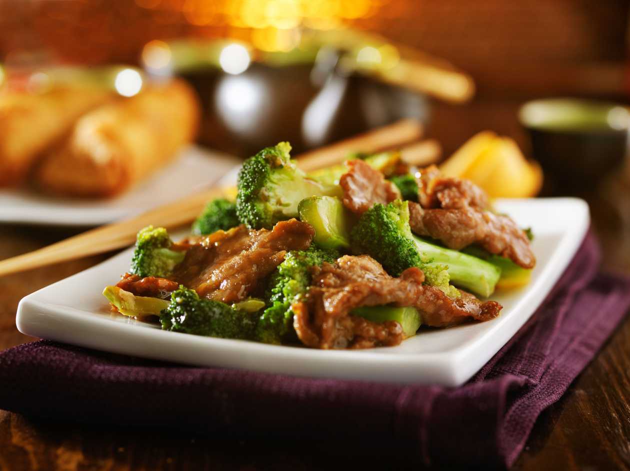 Beef with broccoli, rice