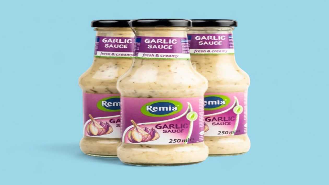 Remia Garlic Sauce 250ml