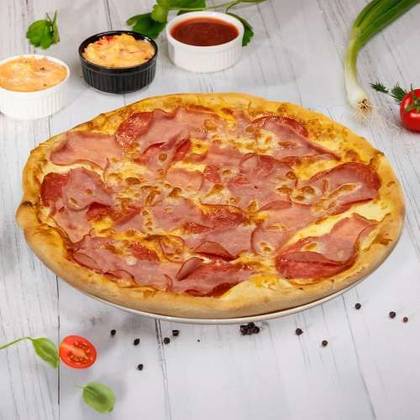 Pizza prosciutto salami mică