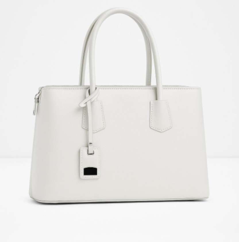 Elegantná kožená biela kabelka