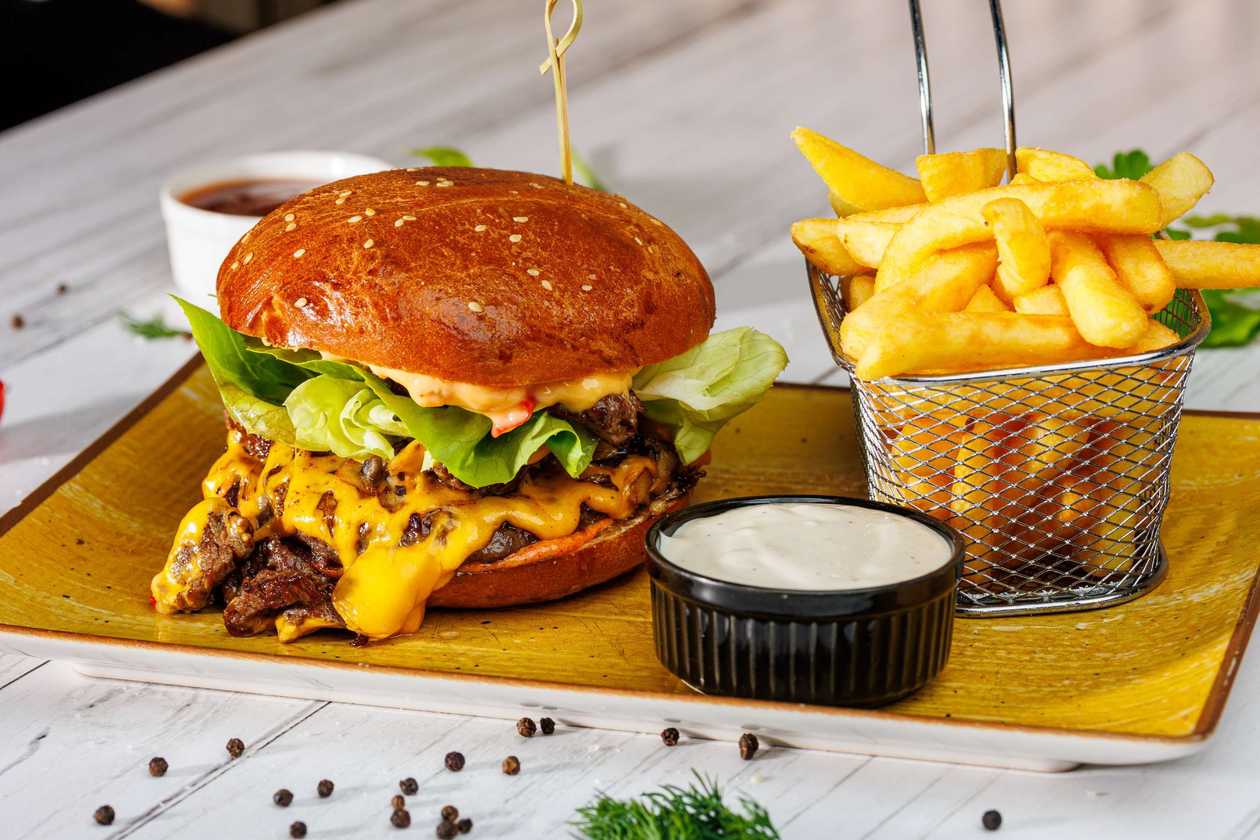 Messy Burger
