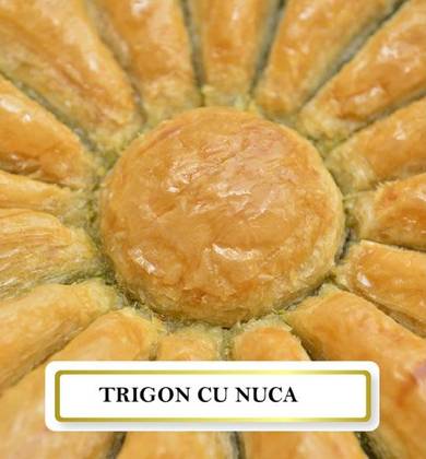 Trigon cu nuca - Gold Baklava