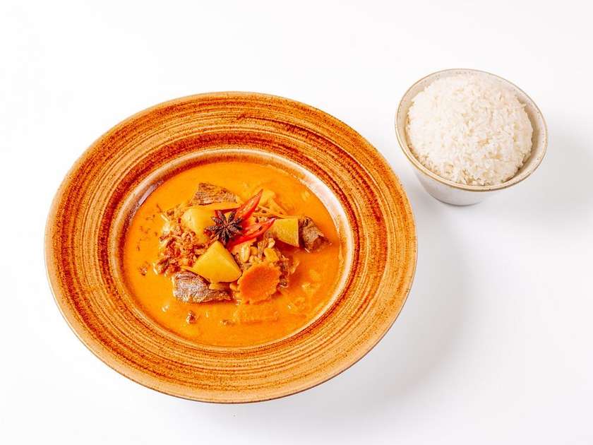 Kaeng Kari Neua🌶️