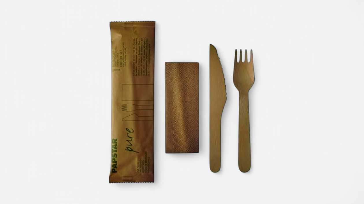 Knife, fork, napkin