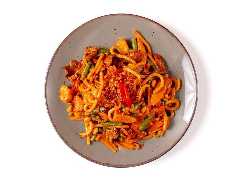 Massaman Phad Sen Tofu 🌶️🌶️