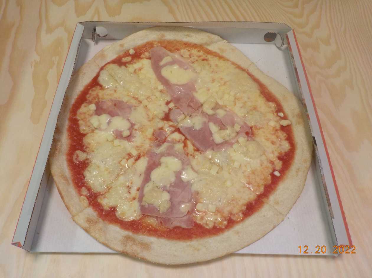 4 FORMAGGI E PROSCIUTTO cca 45cm, PRO 3/4 DOSPĚLÉ