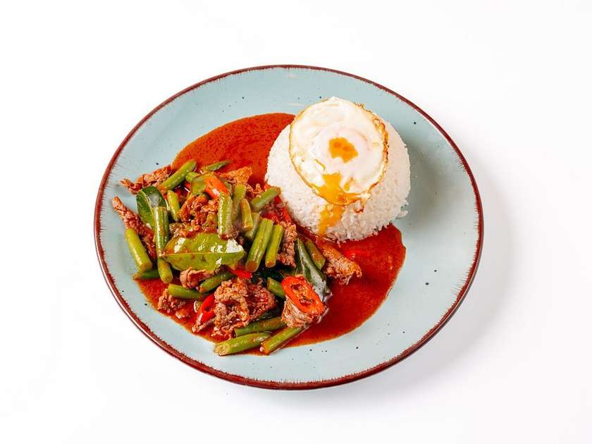 Phad Prik Kaeng Neua 🌶️🌶️
