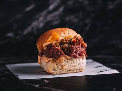 7.M) MINI Hovězí+Chipotle