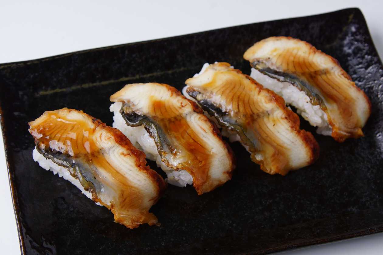 Unagi eel nigiri