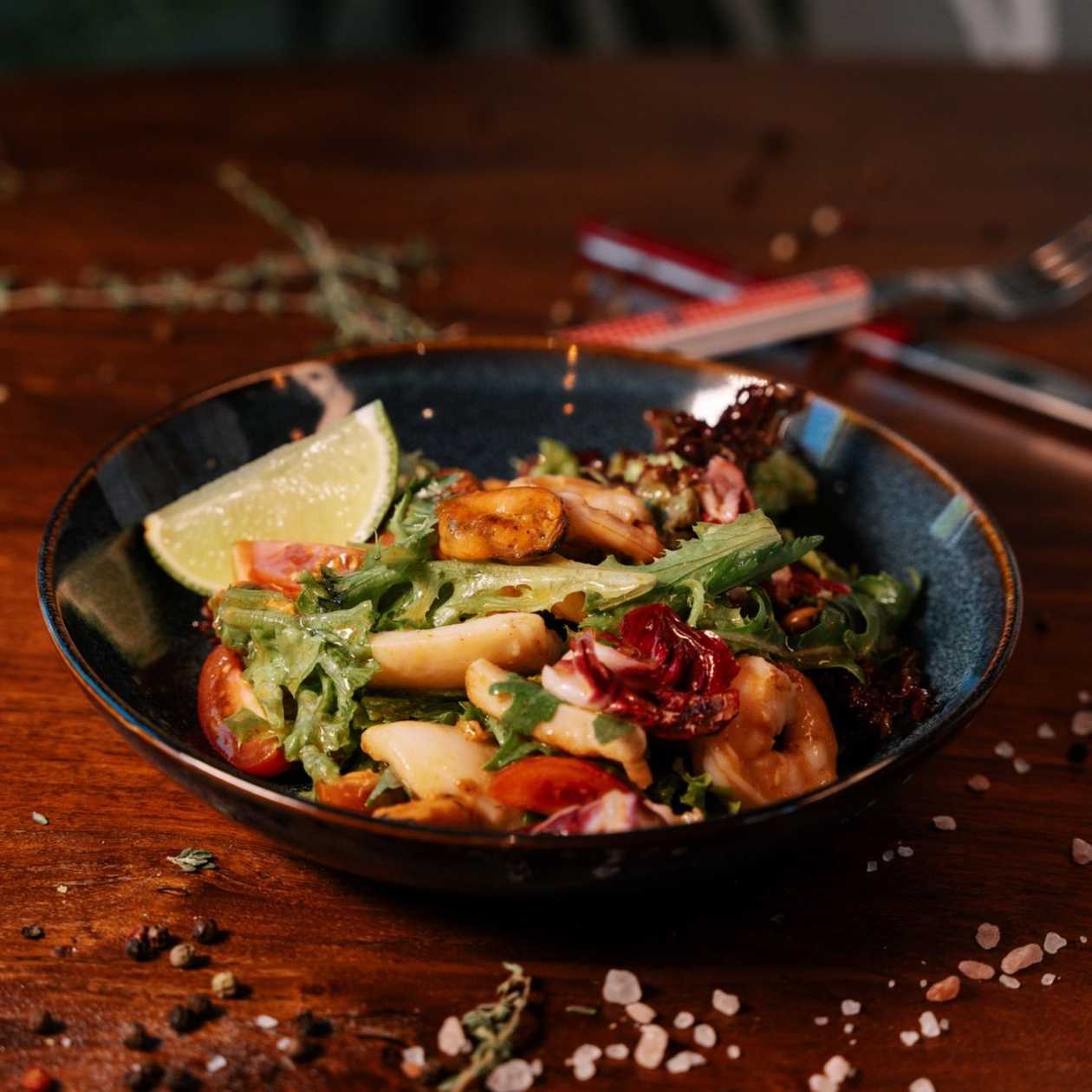 Seafood Salad with Mango-Chili Sauce