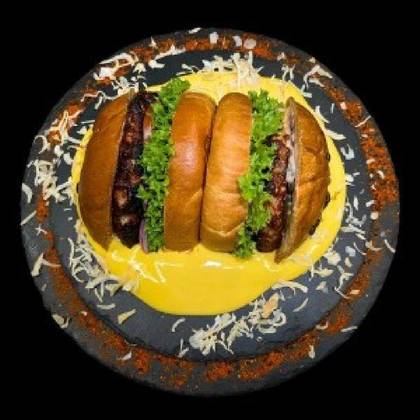 CHEDDAR CHICKEN DIPPED CU CARTOFI PROASPETI PRAJITI (NECONGELATI)