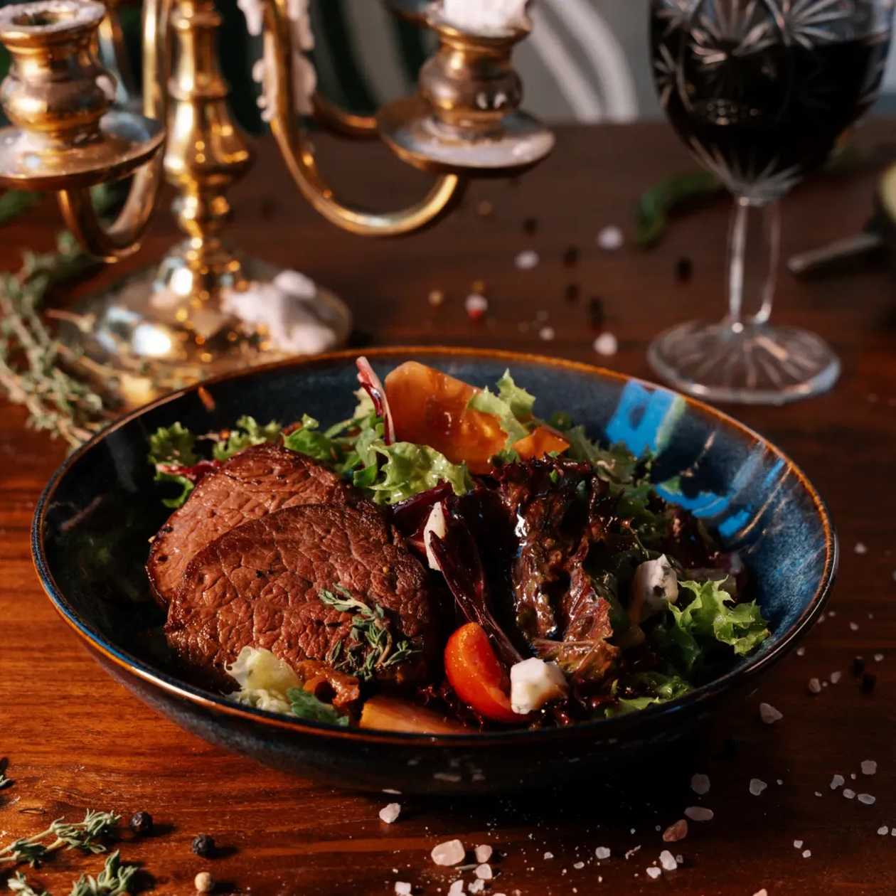 Warm Salad with Beef and Blue Cheese
