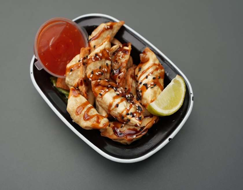 Gruzdinti GYOZA koldūnai su vištiena ( 12vnt )