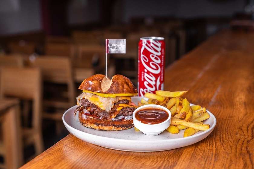 🥤 Nápoj Burger Menu
