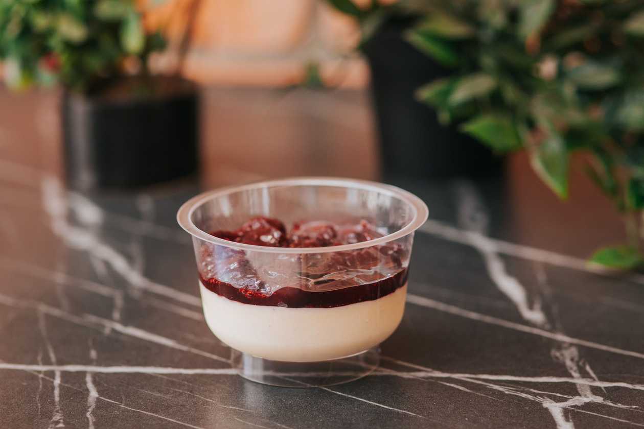 Panna Cotta with Cherries 150 gr