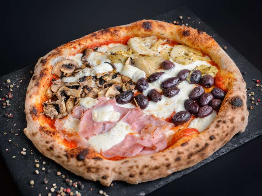 Pizza Four Seasons.