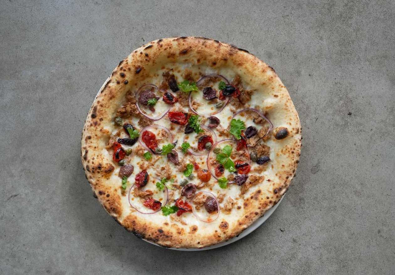 Tuna pizza (NEW)