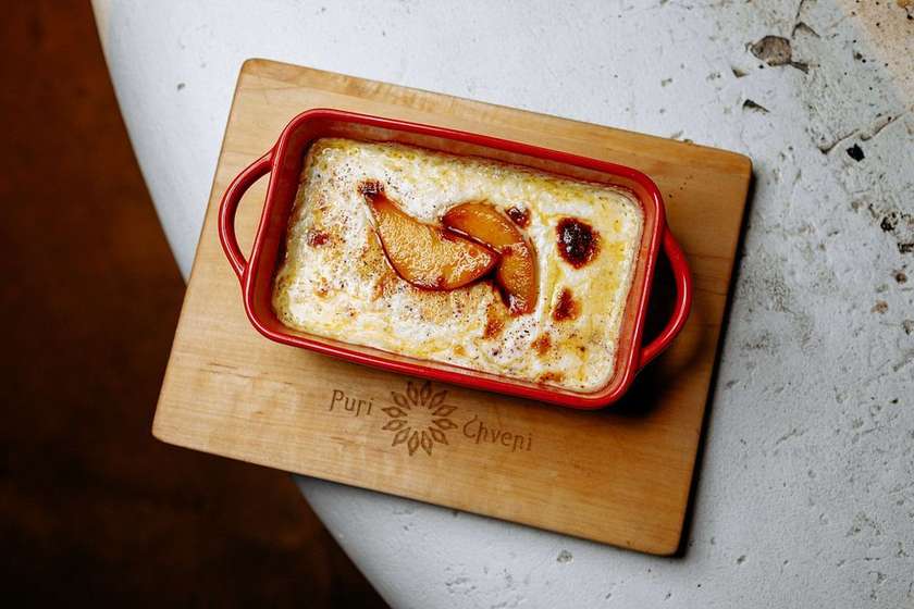 Сулугуні запечений на кеці/Suluguni cheese baked on the ketsi pan