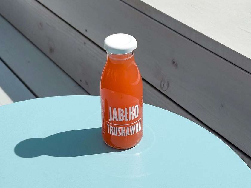 Apple-Strawberry Juice