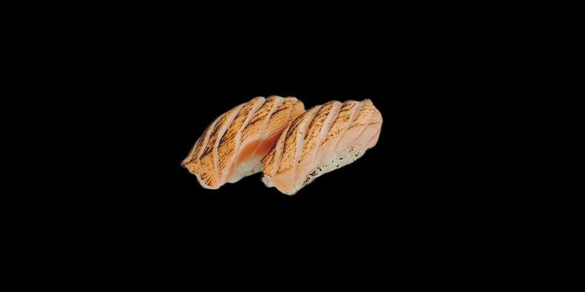 NIGIRI Łosoś Opalany