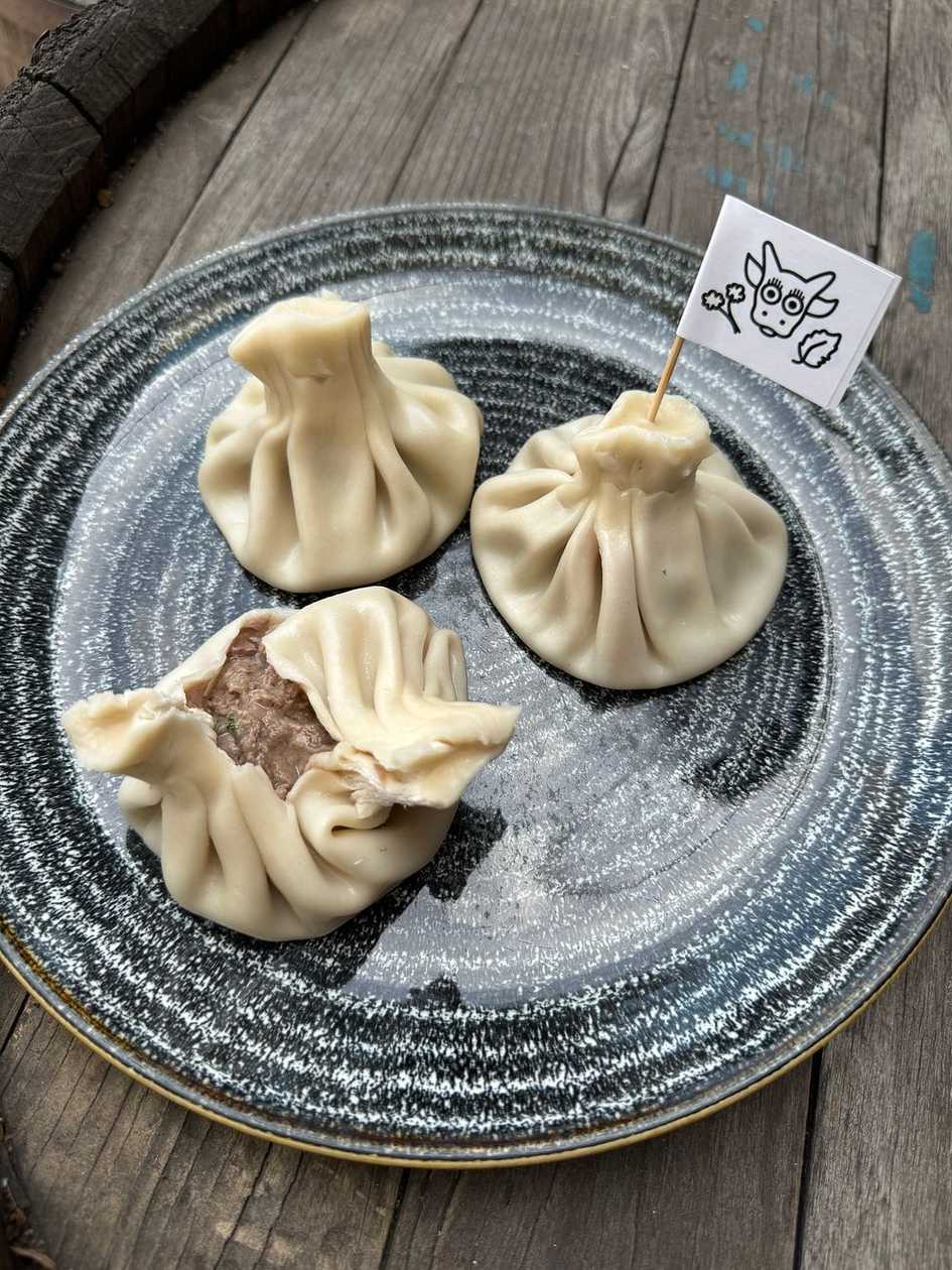 Хінкалі Пшавські з яловичиною та м'ятою🏃‍♂️🏃‍♀️/Khinkali Pshavkia with beef and mint🏃‍♂️🏃‍♀️