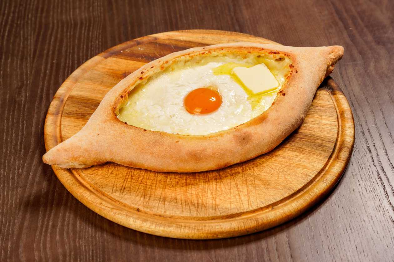 Adjaruli with burrata