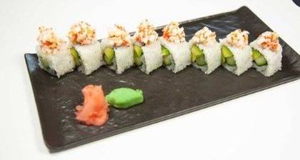 Yuki salmon roll