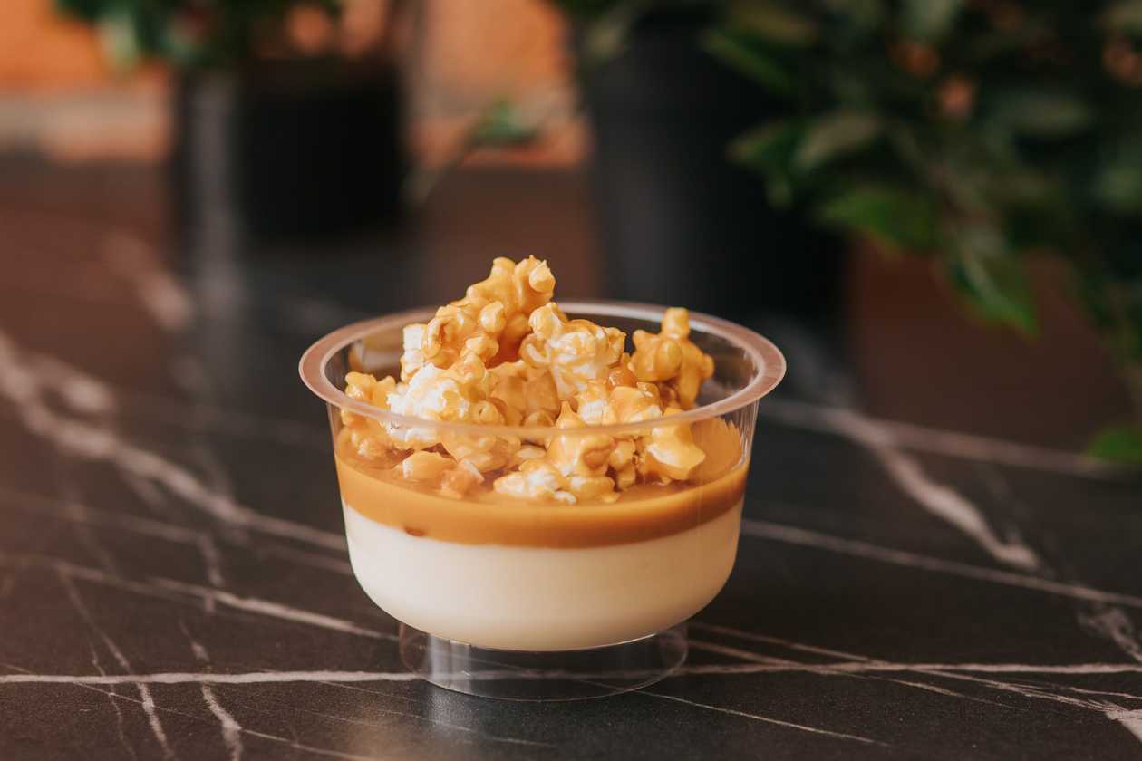 Panna Cotta with Popcorn and Caramel 150 g