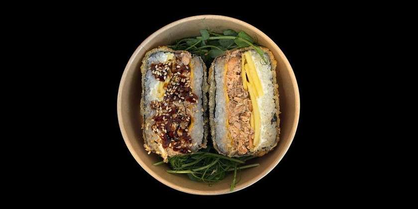 SUSHI BURGER Łosoś Pieczony MANGO