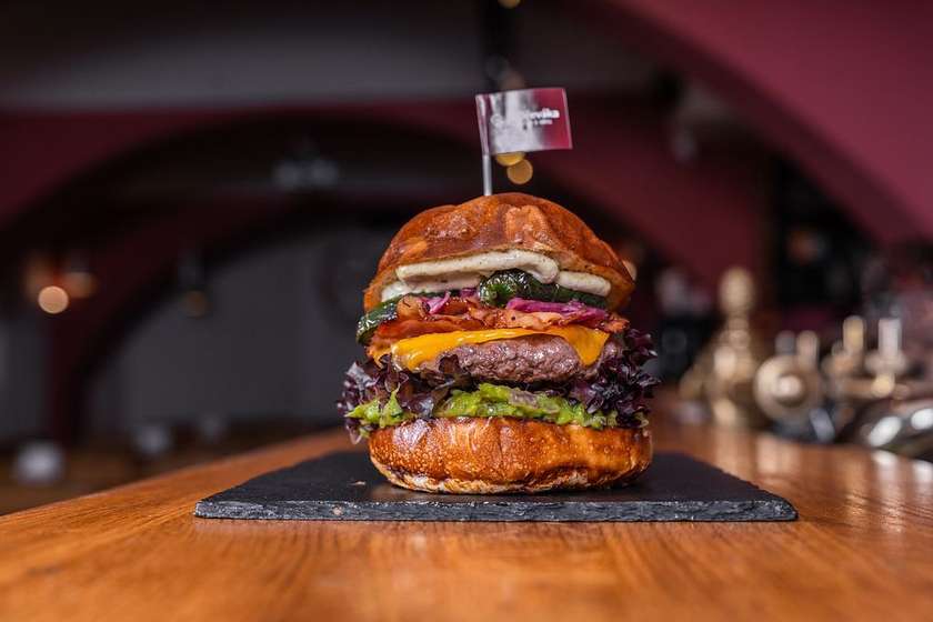 Tijuana Summer Burger 🌶️